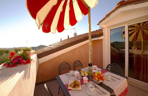 Poggi Apartamento | Holiday apartment mit Klimaanlage und Pool