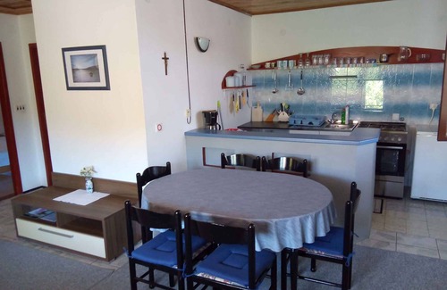 Tkon Apartamento | Apartamento vacacional con terraza de 25 metros cuadrados