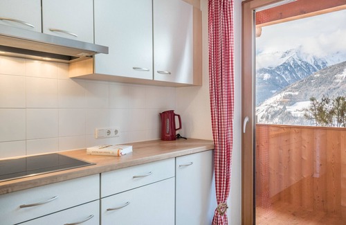 Cadipietra Apartamento | Apartamento vacacional "Mountainfarm Innertrein Wiese" con vistas a la montaña, balcón y Wi-Fi