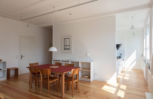 Niebuell Apartamento | Apartamento de vacaciones Niebüll para 1 - 4 personas con 2 dormitorios - Apartamento en casa unifam