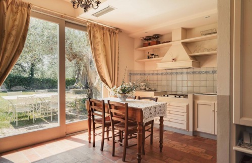 Santa Veneranda Otro | Apartamento de vacaciones Pesaro para 1 - 5 personas con 2 dormitorios - Casa rural