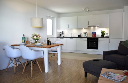 Weissensberg Apartamento | Apartamento vacacional 'Quartier Wellant' con terraza privada, jardín privado y Wi-Fi