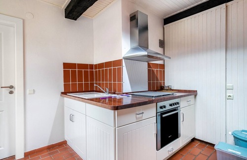 Rodenas Apartamento | Apartamento vacacional 'Rosenwohnung' con jardín comunitario y Wi-Fi