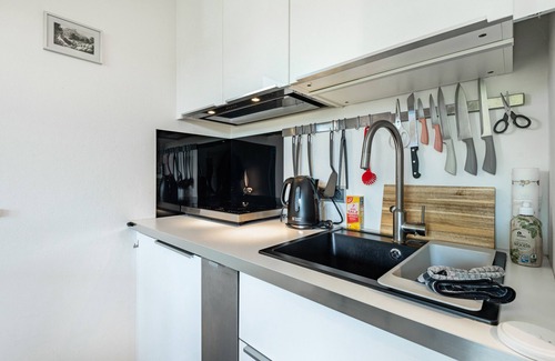 Egloffstein Apartamento | Apartamento vacacional 'Schlossblick' con terraza privada, balcón y Wi-Fi