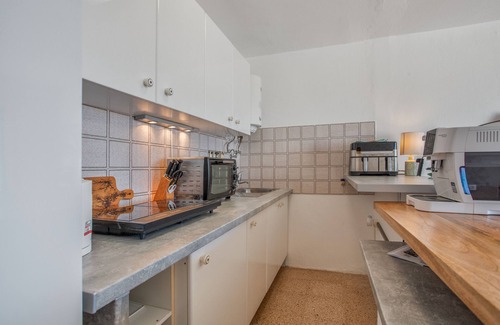 Betancuria Apartamento | Apartamento vacacional 'Sonneninsel Fuerteventura' con vistas al mar, piscina comunitaria y wifi