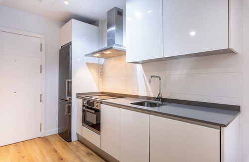 Ensanche Centro Apartamento | Apartamento vacacional 'Soho Málaga' en el centro de Málaga con aire acondicionado y balcones