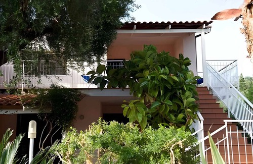 Palinuro Apartamento | Apartamento vacacional rodeada de naturaleza mediterránea con parrilla