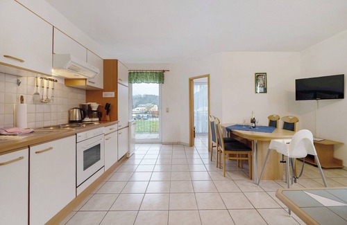Thornich Apartamento | Apartamento vacacional 'Tabaluga' con vistas a la montaña, jardín privado y Wi-Fi