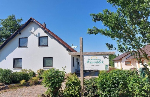 Warnow Apartamento | Apartamento de vacaciones Warnow para 1 - 4 personas con 2 dormitorios - Apartamento en casa unifami