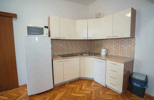 Potocnica Apartamento | Apartamento vacacional con zona de piscina y aire acondicionado