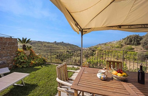 Pompeiana Apartamento | Casa vacacional con vista al mar