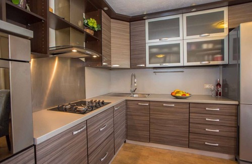Nova Vas Apartamento | Apartamento vacacional con piscina y estilo toscano