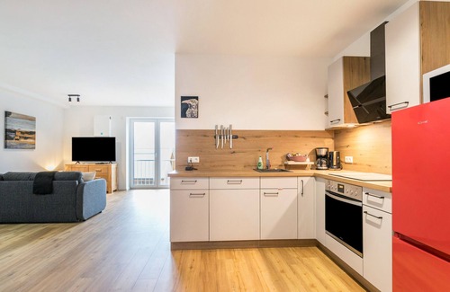 Husbyholz Apartamento | Apartamento vacacional 'Zum Krähenholz 9' con jardín comunitario y Wi-Fi