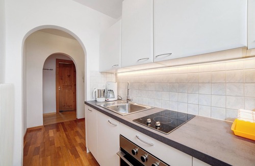 Burgusio Apartamento | Apartamento vacacional "Zwick Spinei" con vistas a la montaña, balcón y jardín comunitario
