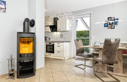 Kaltenhof Casa | Holiday home Harmonie - Cozy, completely fenced holiday home in Kaltenhof.