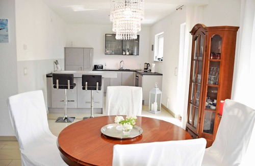 Reinberg Apartamento | Falkenhagen vacaciones con jardín