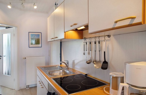 Meschendorf Apartamento | Apartamento de vacaciones 'Möve ABA Apartment 44' con vistas al mar, jardín comunitario y WiFi