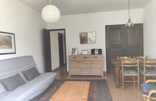 Arles Apartamento | Holiday flat of the size of 45 m² on a large estate with pool close to Arles