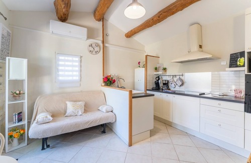 St.-Remy-de-Provence Apartamento | Apartamento vacacional "Agréable A La Campagne" con piscina privada, terraza privada y Wi-Fi