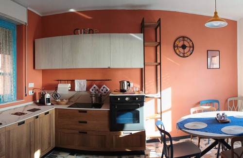 Villagrande Strisaili Casa | Casa Vacaciones 'Sa Omu 'Eccia' con Vista al Mar y Terraza Privada