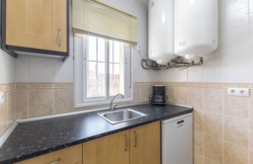 Fuentidueña de Tajo Casa | Casa de vacaciones 'Los Naranjos' con vistas a la montaña, Wi-Fi y aire acondicionado