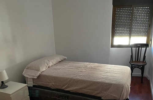 Villar del Arzobispo Casa | Holiday Home 'Casa Konra' with Mountain View, Private Terrace and Wi-Fi