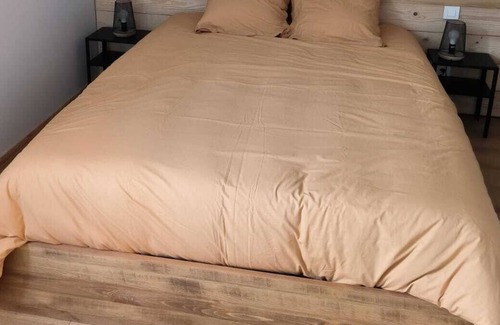 Husseren-Wesserling Casa | Holiday Home 'Gite Le Spitzacker' with Mountain View, Terrace & Wi-Fi