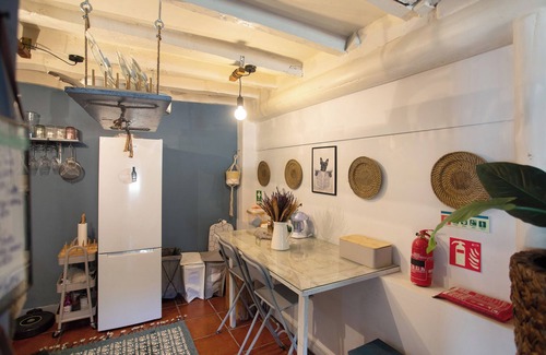 Castanheira de Pera Casa | Casa de vacaciones 'Casa Das Camélias Tortas' con vistas a la montaña, piscina privada y Wi-Fi