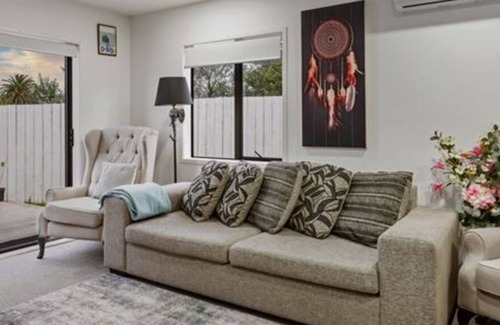 Glen Eden Casa | Holiday Home - 3 Bedrooms