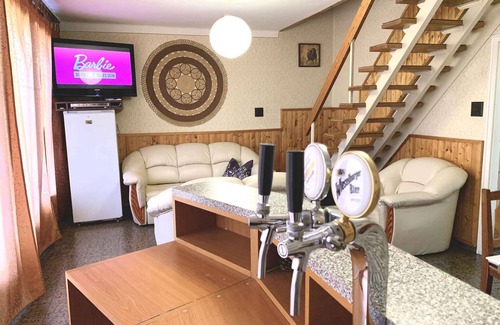 Szantod Casa | Casa vacacional a 50 m del lago Balaton con embarcadero propio y barco