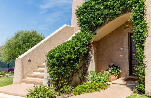 Porto San Paolo Casa | Holiday Home Acacia 2 - Vista Village by Interhome