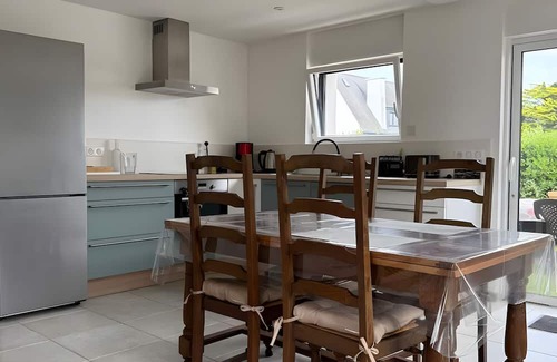 Trevignon Casa | Casa de vacaciones 'Aimée Familiale 150m Plage' con jardín privado y Wi-Fi