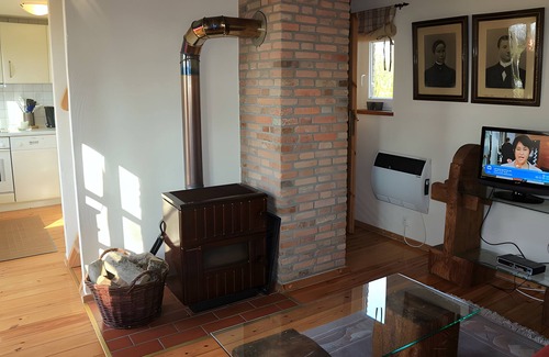 Karolinenkoog Casa | Casa de vacaciones 'Backhaus' con terraza privada y jardín privado
