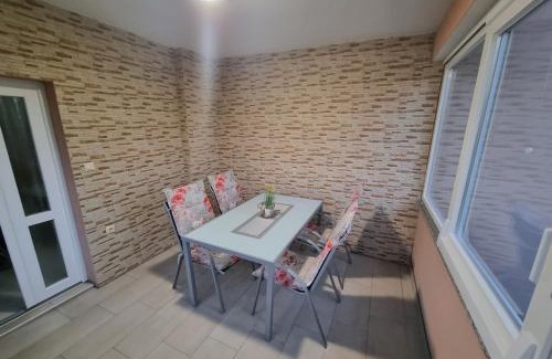 Privlaka Casa | Holiday Home Begonja