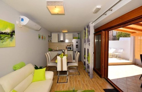 Gruda Casa | Holiday Home Belmondo- Three Bedroom Home with Terrace and Private Pool (A6)