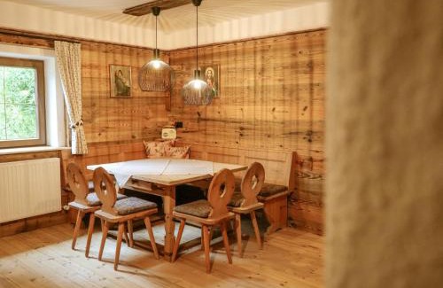 Spiss Casa | Holiday Home bergGlück by Interhome