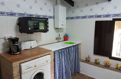 Canaleja Casa | Casa de vacaciones 'Casa Del Escultor' con vistas a la montaña, Wi-Fi y aire acondicionado