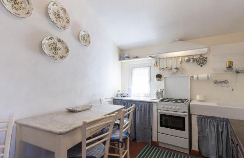 Castellaro Casa | Holiday Home Casa Pinela Maria Sole by Interhome