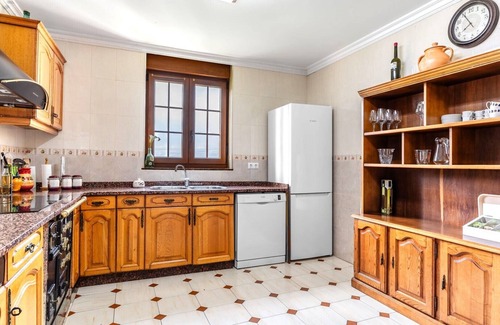 Voto Casa | Casa de vacaciones 'Casa Rural La Praderia' con vistas a la montaña, terraza privada y Wi-Fi