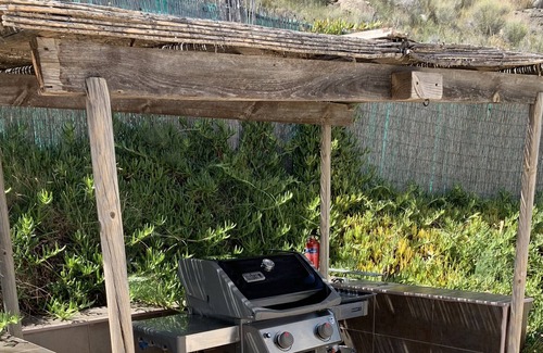 Finestrat Casa | Casa de vacaciones Casita Lukalalo con vistas a la montaña, piscina y Wi-Fi