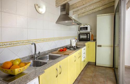 Playa de la Almadrava Casa | Holiday Home Casita Reme by Interhome