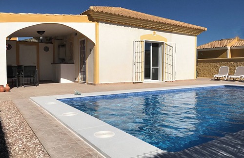 Mazarrón Casa | Casa de vacaciones "Celeste con piscina privada", bañera de hidromasaje y Wi-Fi