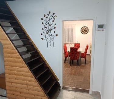 Cedanj Cabina | Holiday Home Colnar