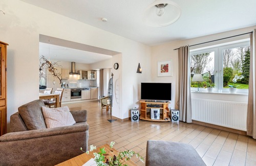 Offenbuttel Casa | Casa de vacaciones 'De Lüüte Kaat' con terraza privada, jardín privado y Wi-Fi