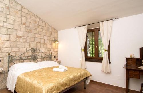 San Lupo Casa | Holiday Home Domus Incantada by Interhome