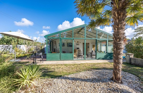 Challans Casa | Casa Vacacional 'Du Peintre' con Terraza Privada, Wi-Fi y Aire Acondicionado