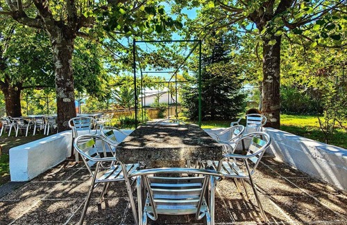 Piedralaves Casa | Casa de vacaciones 'El Rozado' con vistas a la montaña, terraza privada y Wi-Fi
