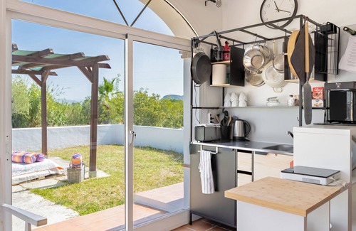 Alhaurín el Grande Villa | Casa de vacaciones 'Finca Lavinia' con vistas a la montaña, Wi-Fi y aire acondicionado.