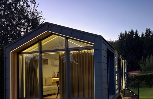 Wildenranna Casa | Holiday Home 'Family Getaway – Modern Tiny' with Wi-Fi and Air Conditioning