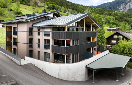 Brand Apartamento | Holiday home "Family + Zentral"